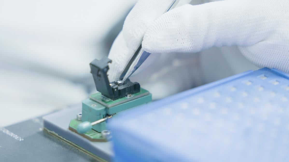 从选型到量产:SCTF视频电子晶振技术服务全流程